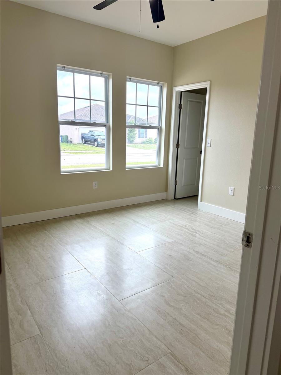 ST JAMES XING - Residential