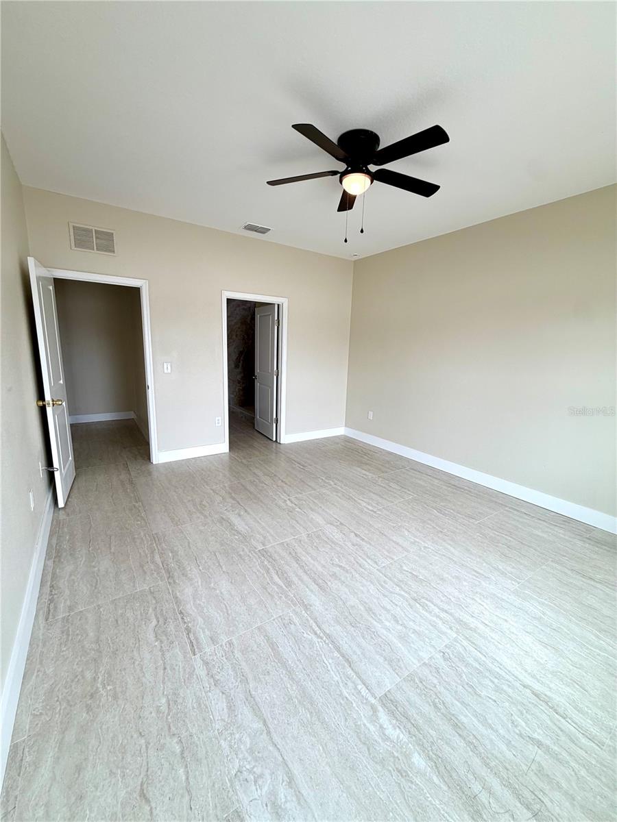 ST JAMES XING - Residential