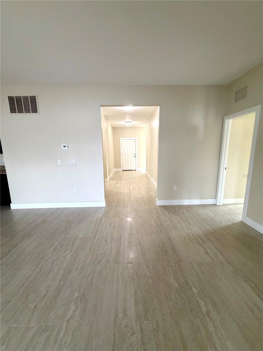 ST JAMES XING - Residential