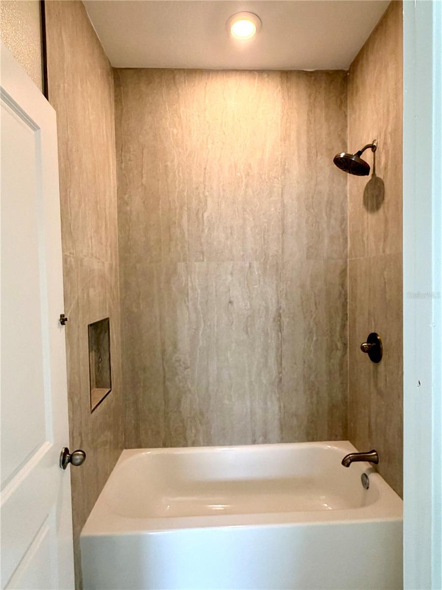 ST JAMES XING - Residential