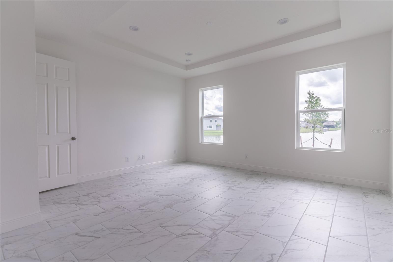 HANOVER LKS PH 5 - Residential Lease