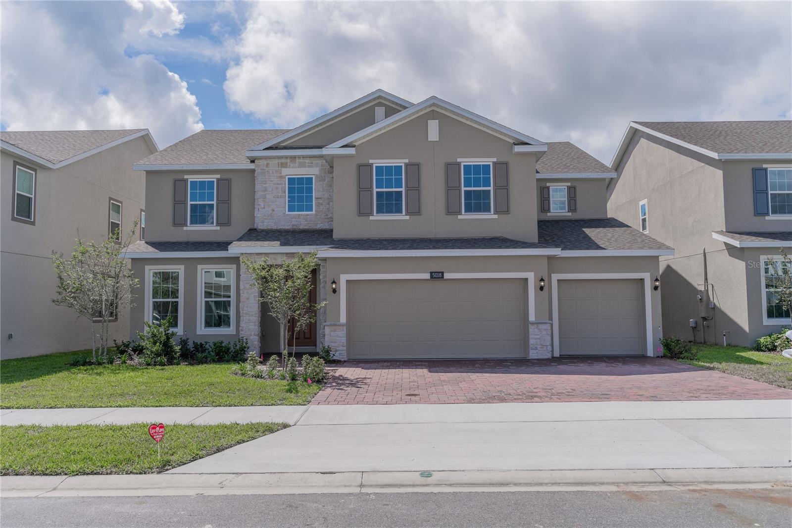 HANOVER LKS PH 5 - Residential Lease