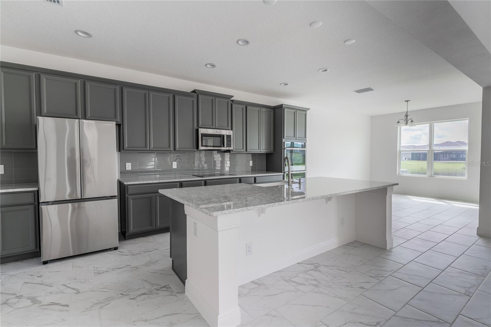 HANOVER LKS PH 5 - Residential Lease