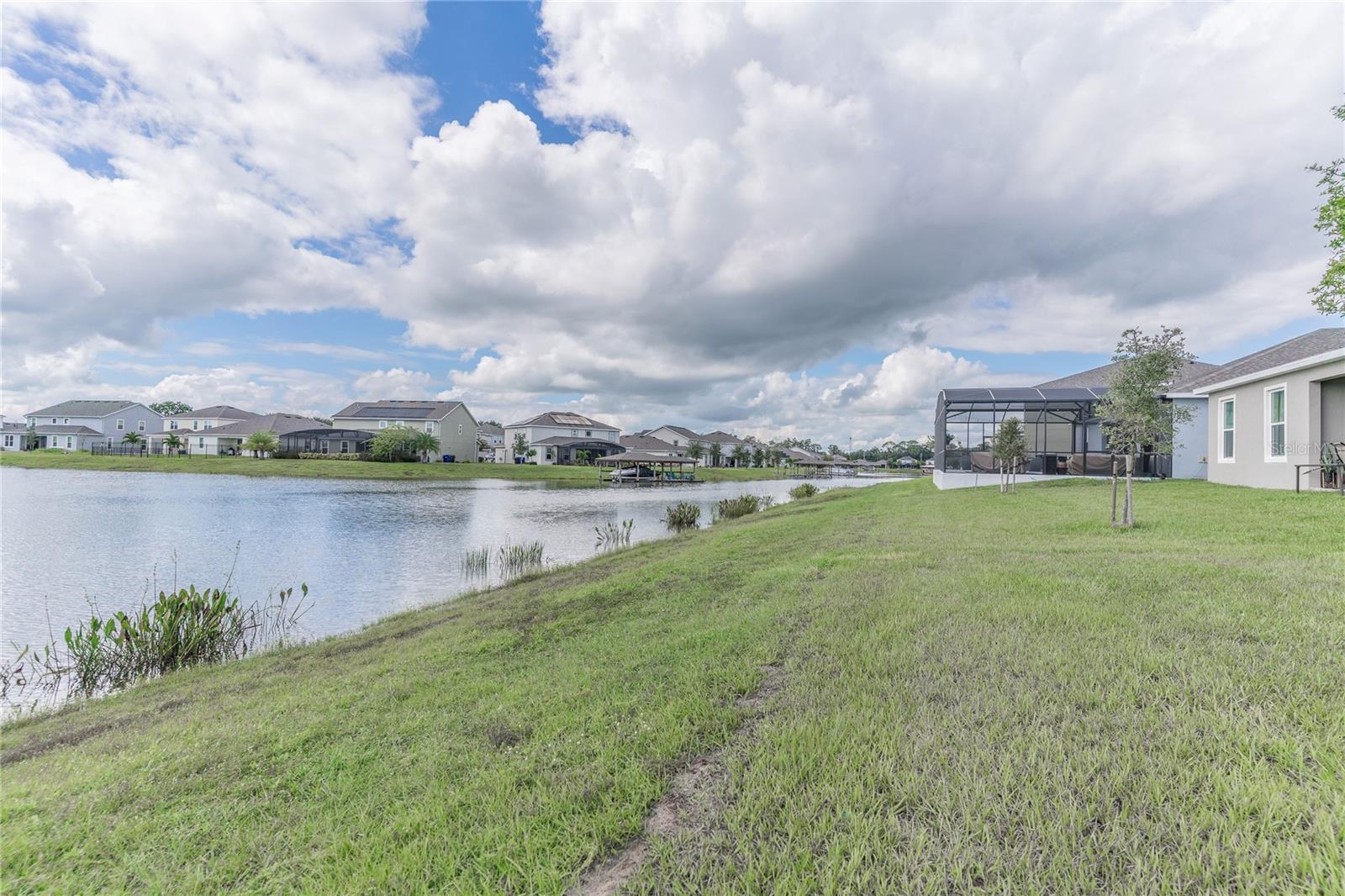 HANOVER LKS PH 5 - Residential Lease