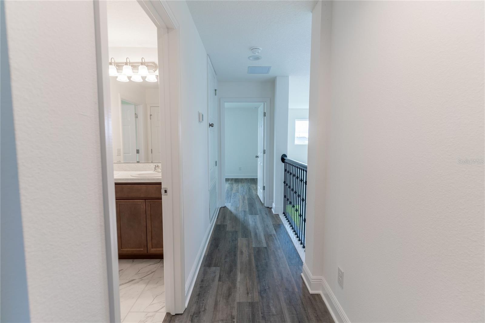 HANOVER LKS PH 5 - Residential Lease