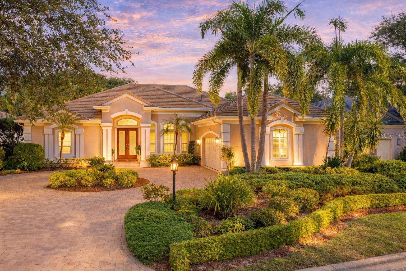 UNIVERSITY PARK COUNTRY CLUB - Residential