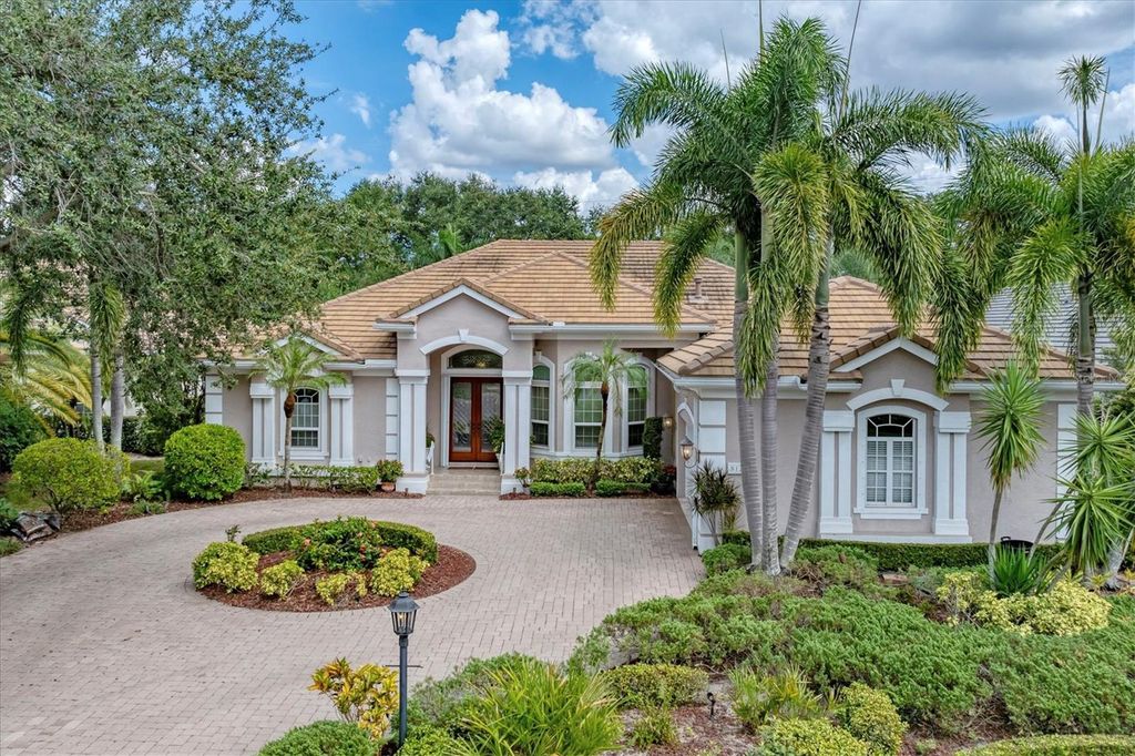 Photo of 8125 Collingwood Court, University Park, FL 34201 (MLS # A4667344)