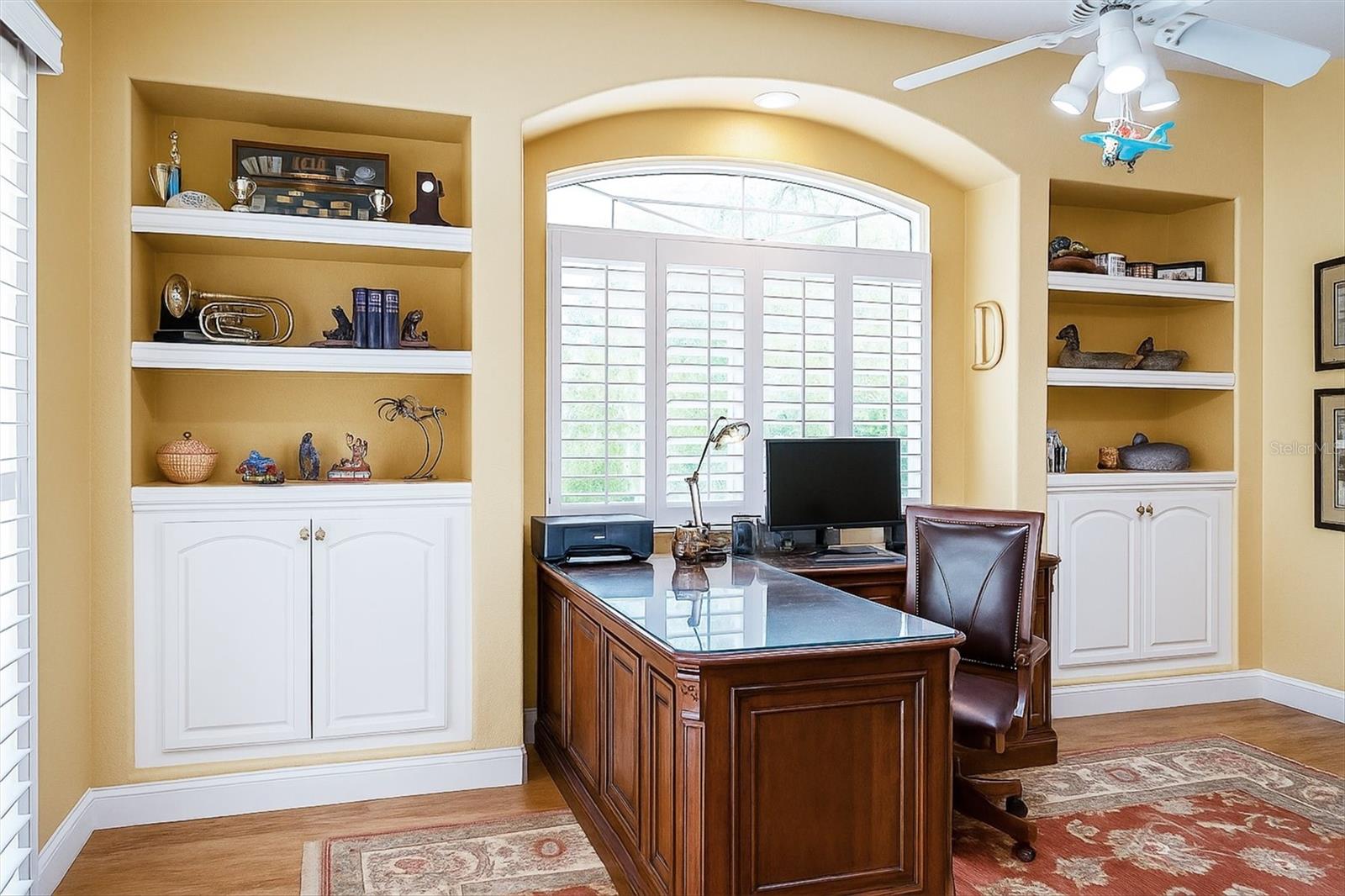 UNIVERSITY PARK COUNTRY CLUB - Residential