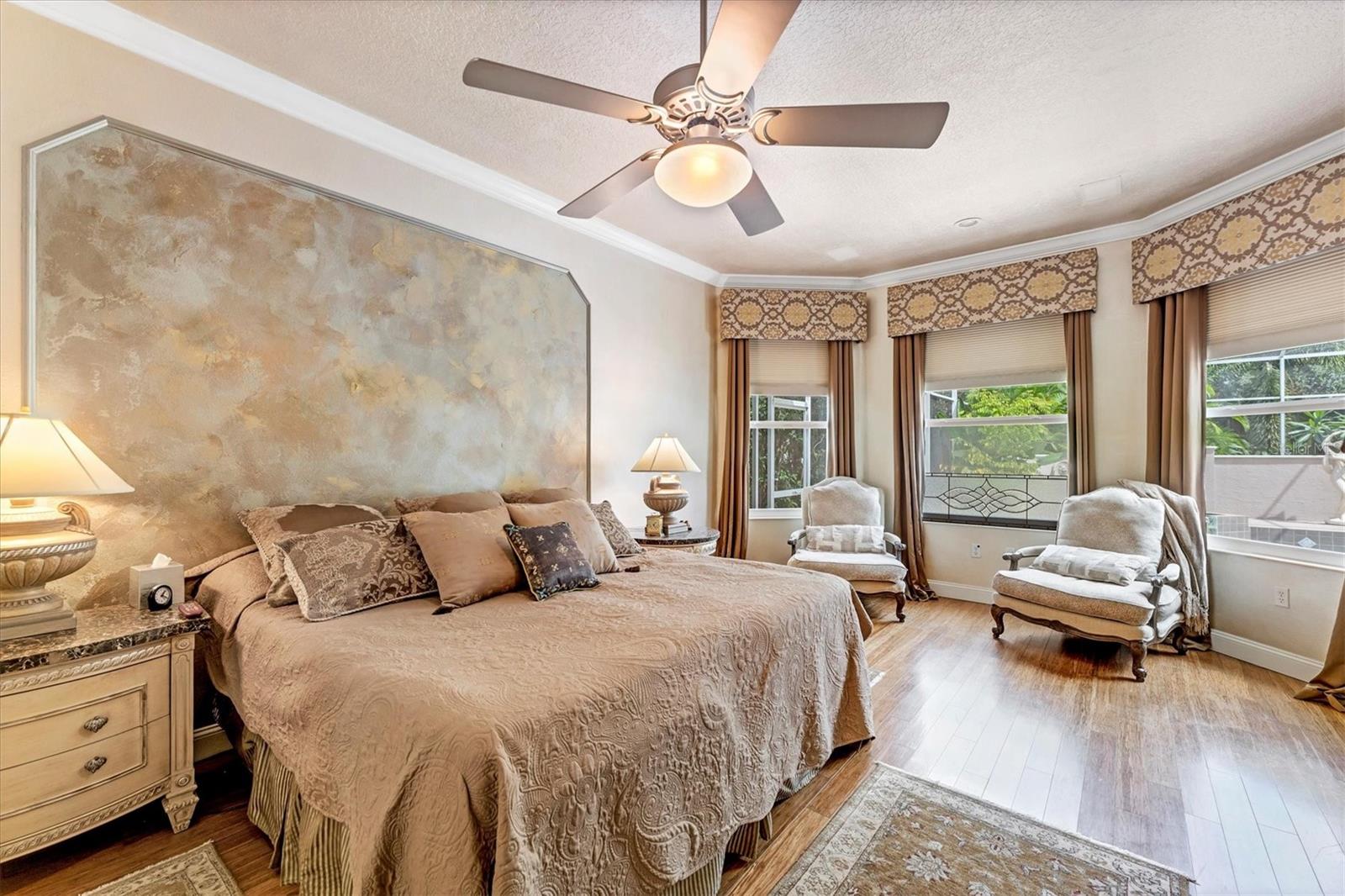 UNIVERSITY PARK COUNTRY CLUB - Residential