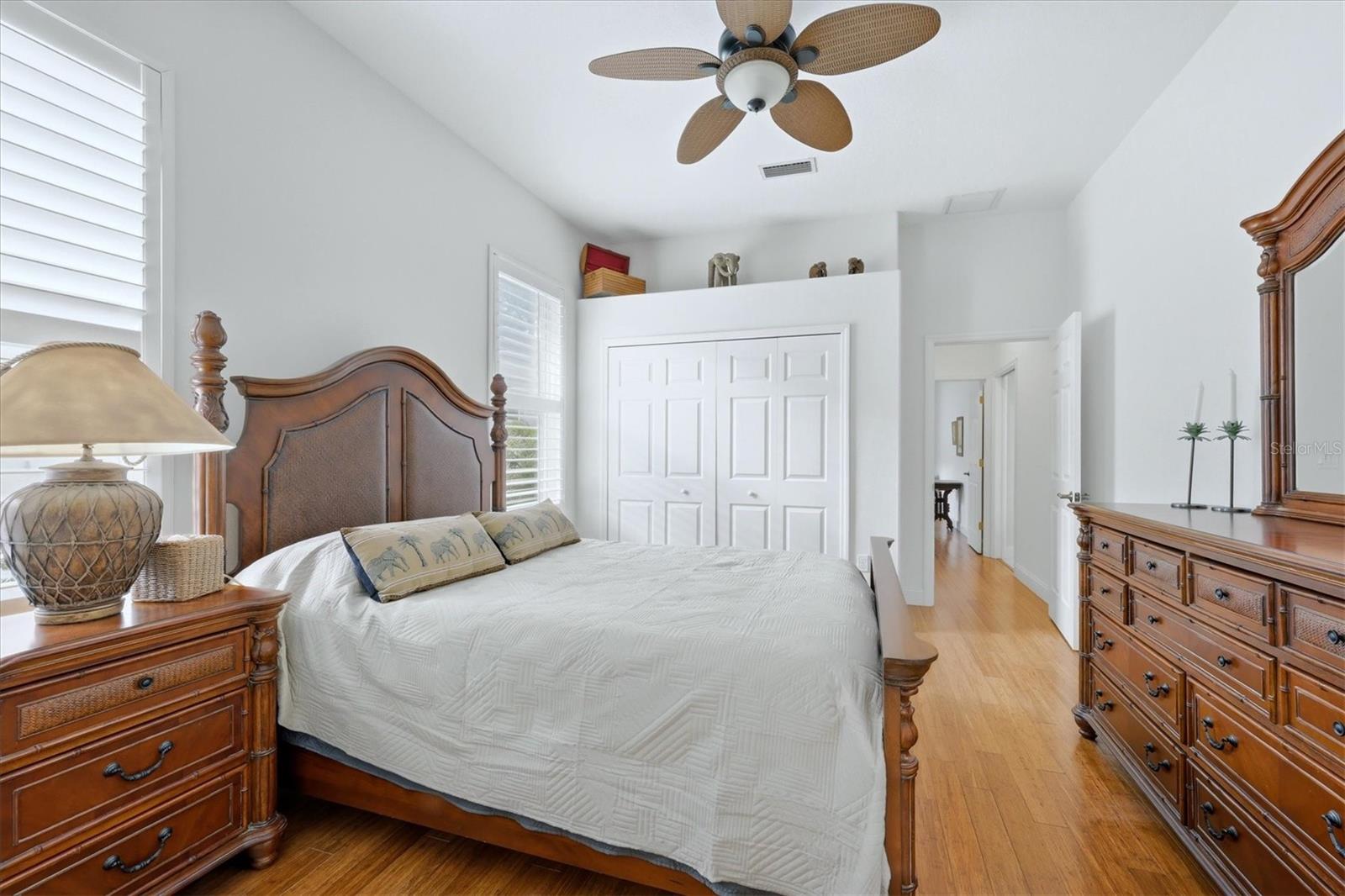 UNIVERSITY PARK COUNTRY CLUB - Residential