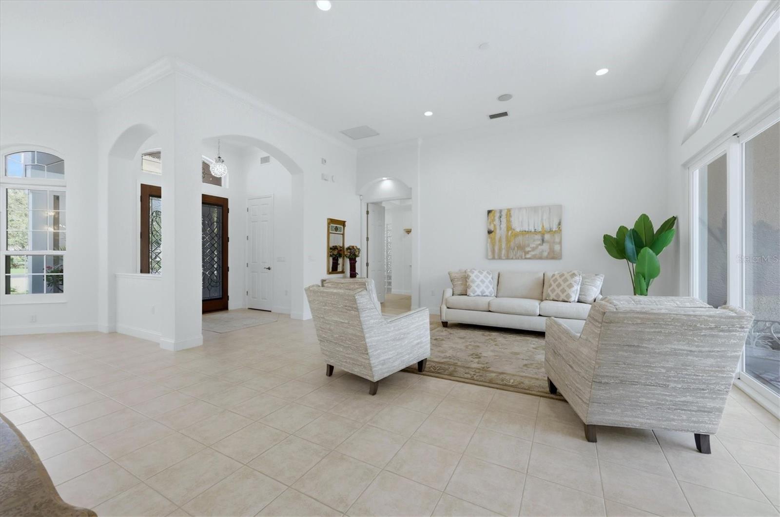 UNIVERSITY PARK COUNTRY CLUB - Residential