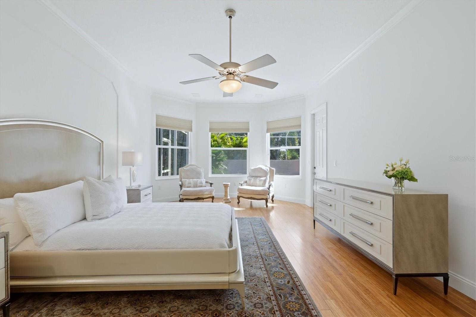 UNIVERSITY PARK COUNTRY CLUB - Residential