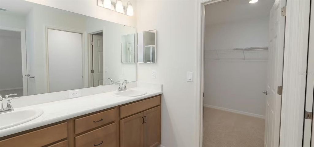 Photo of 1649 Astrid Road, Davenport, FL 33837 (MLS # L4957652)