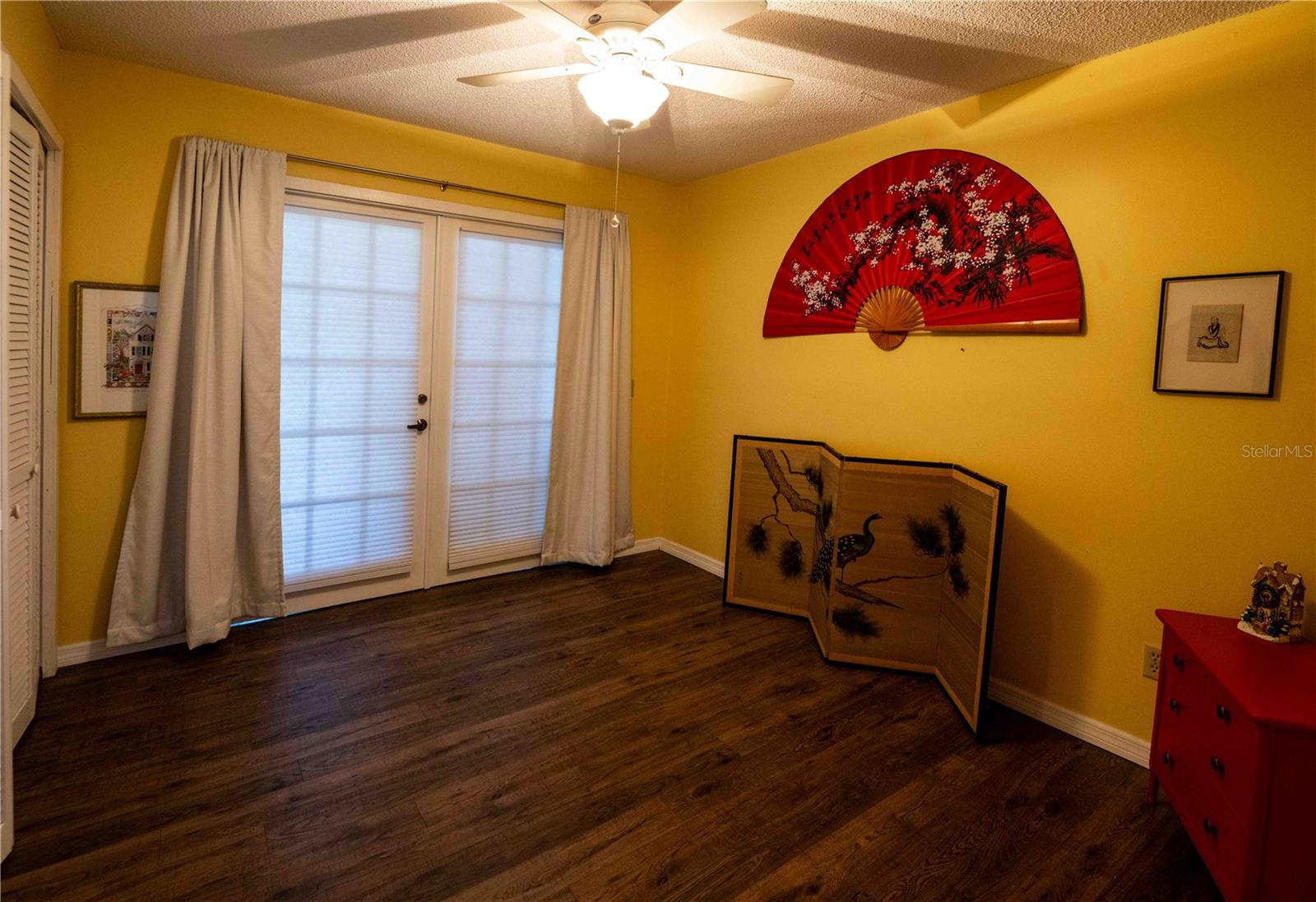 LAKE MARKHAM ESTATES - Residential