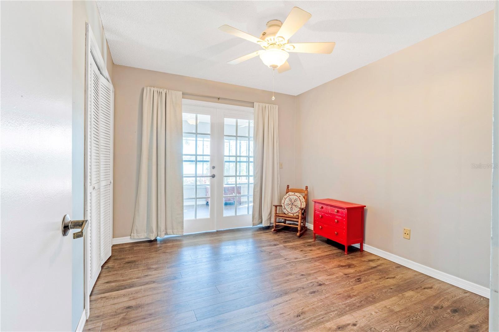 LAKE MARKHAM ESTATES - Residential