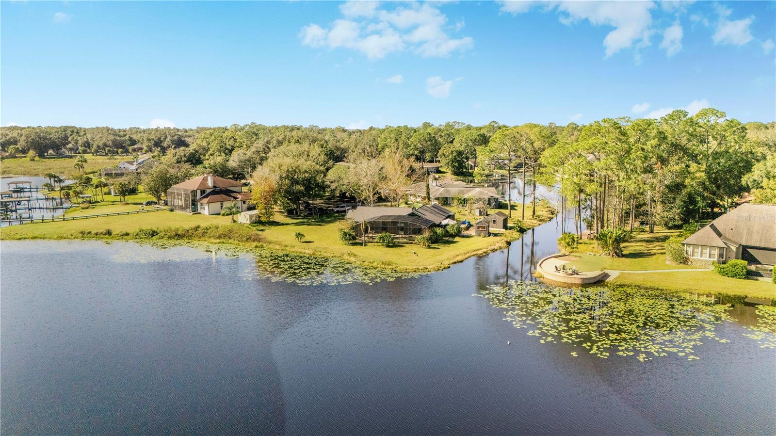 LAKE MARKHAM ESTATES - Residential