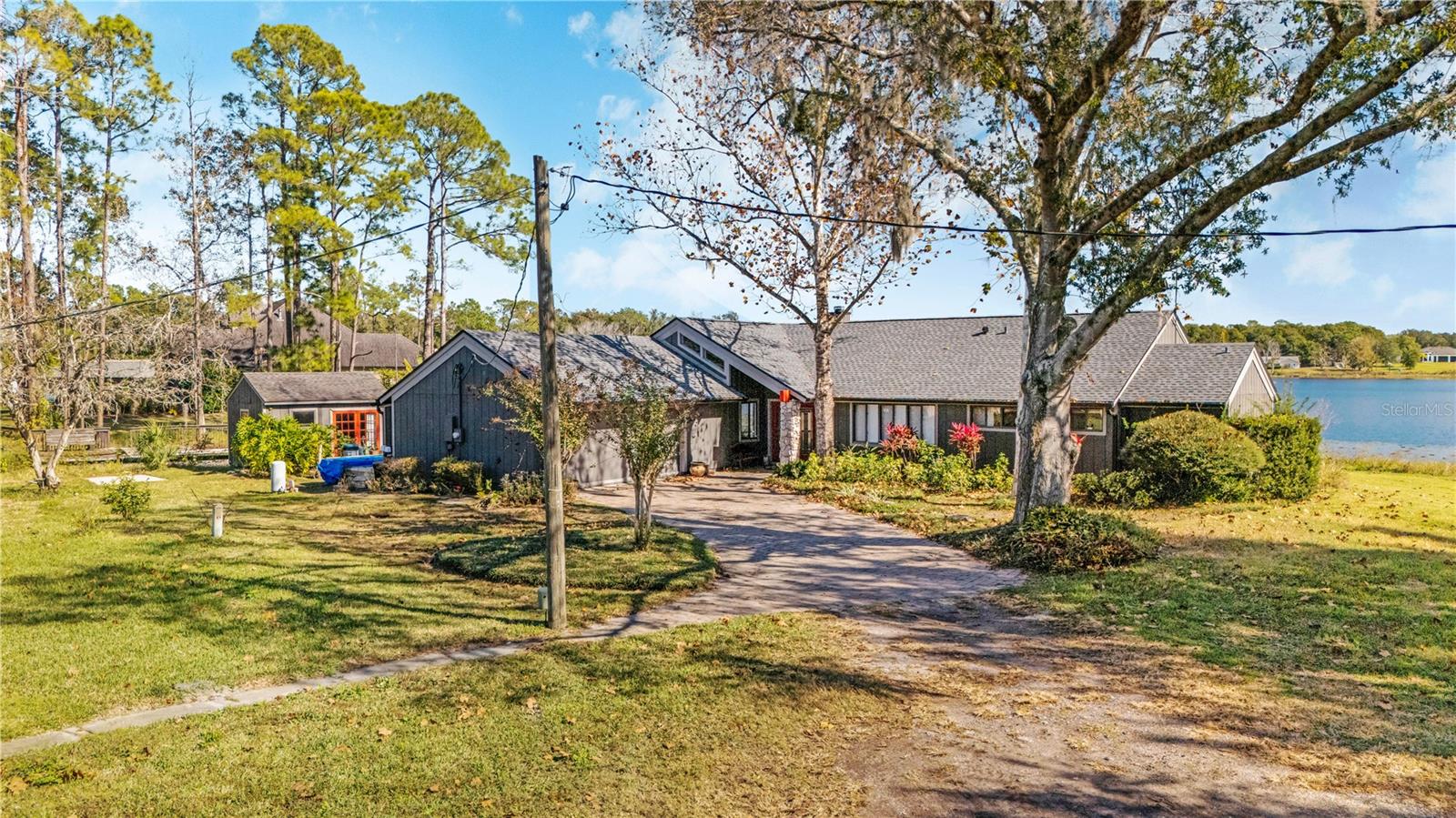 LAKE MARKHAM ESTATES - Residential