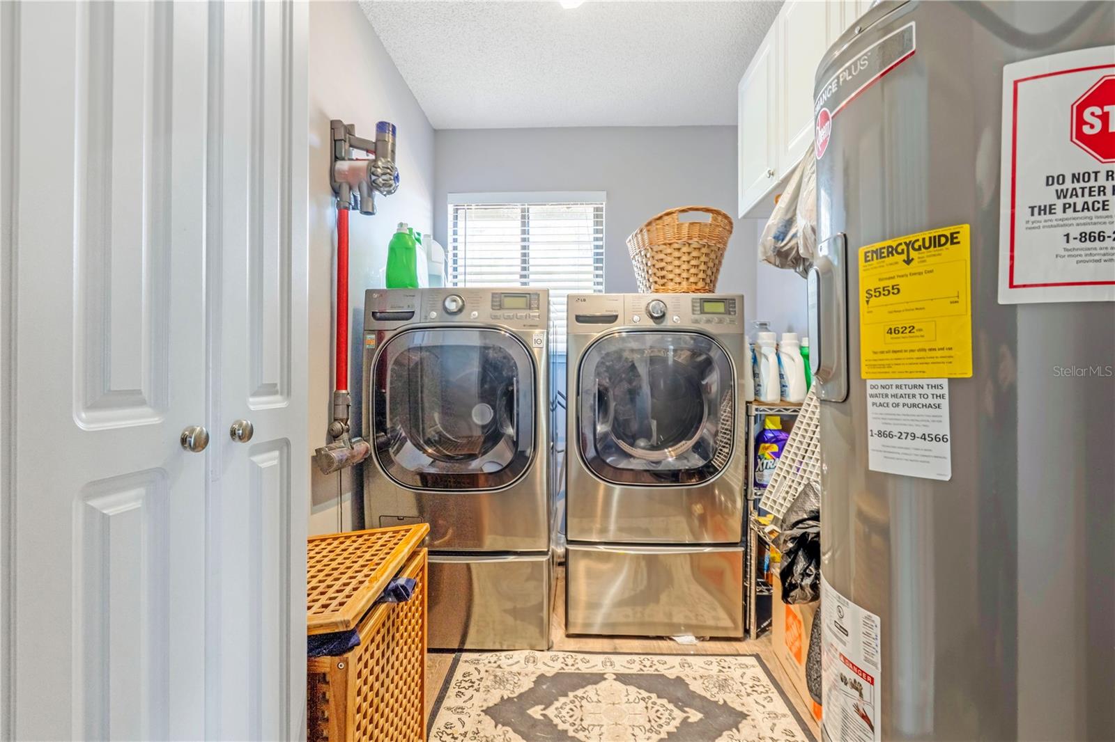 LAKE MARKHAM ESTATES - Residential