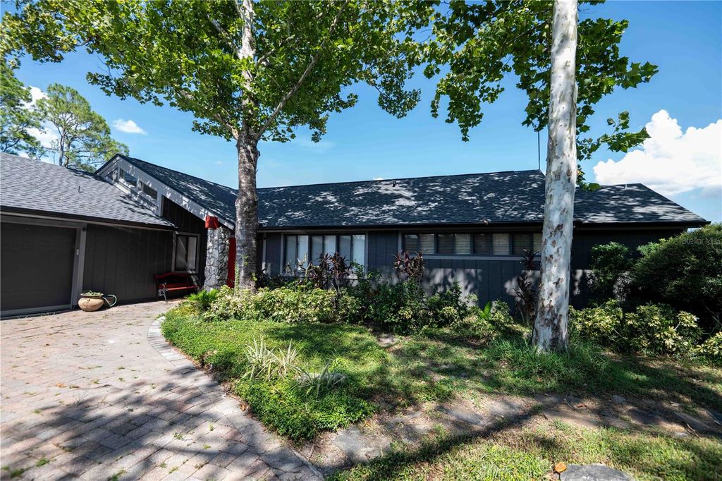 Photo of 8033 Via Hermosa Street, Sanford, FL 32771 (MLS # V4946116)