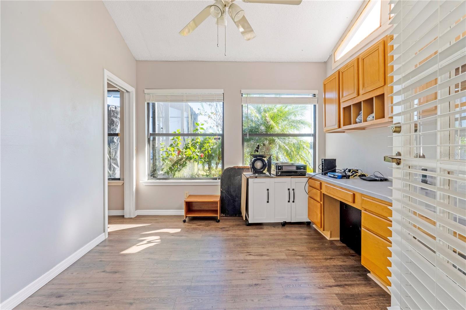 LAKE MARKHAM ESTATES - Residential