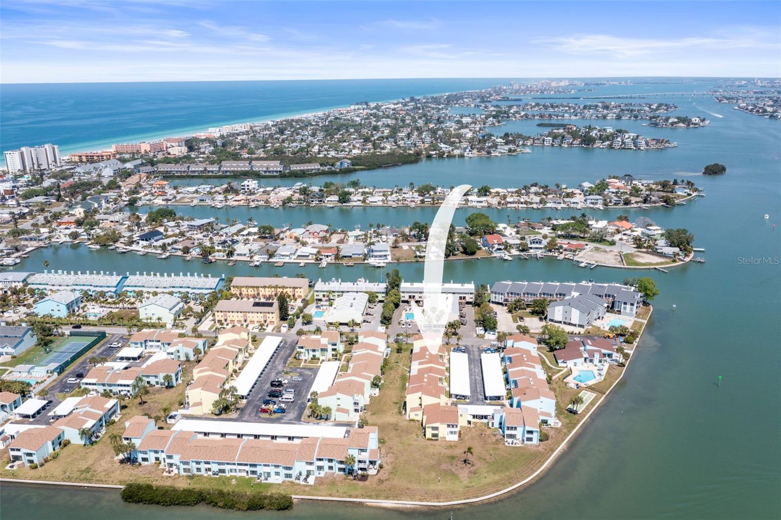 WINDRUSH COVE PH 1 CONDO - Residential