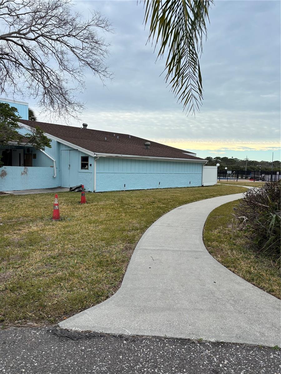 WINDRUSH COVE PH 1 CONDO - Residential