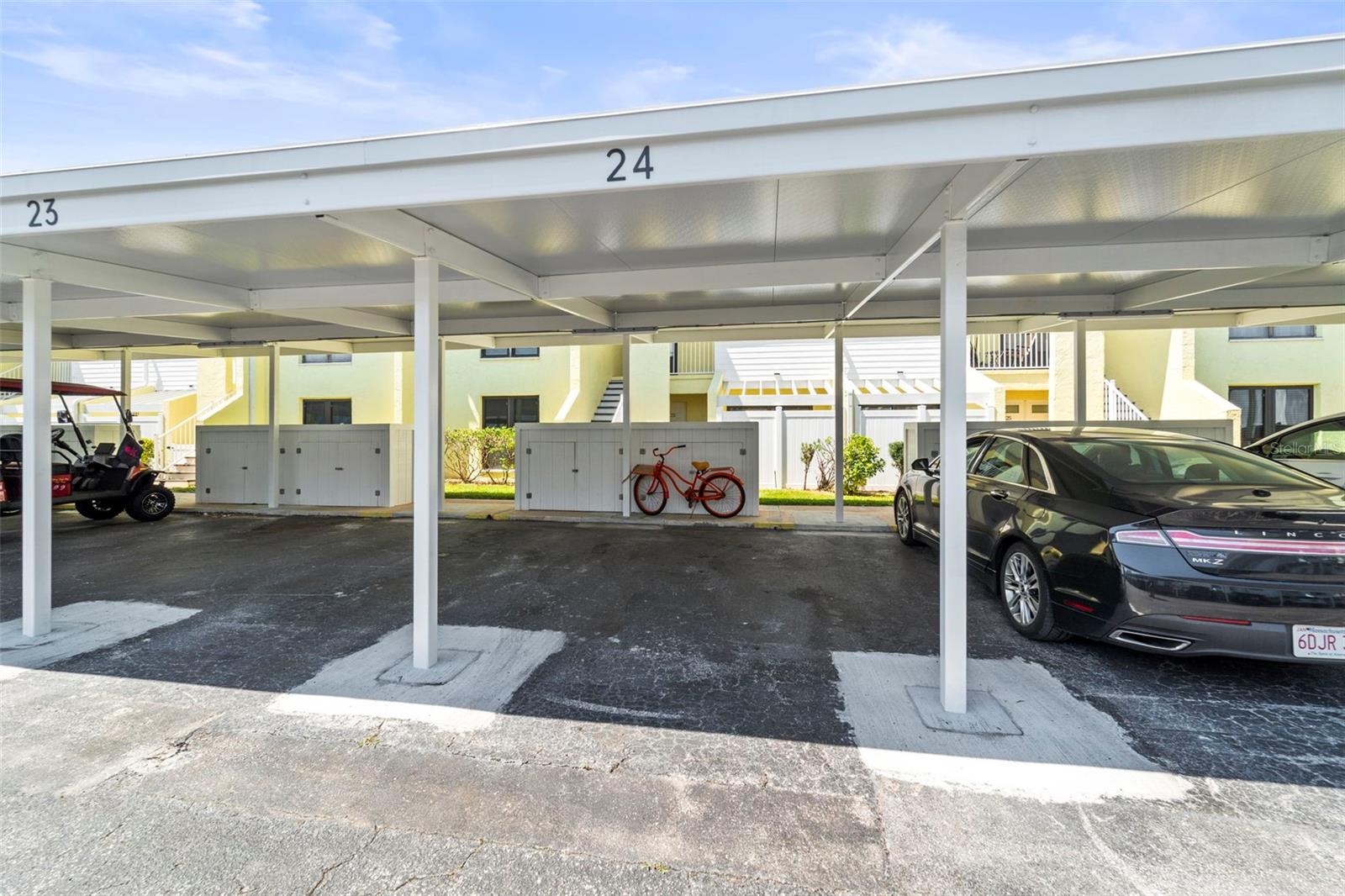 WINDRUSH COVE PH 1 CONDO - Residential