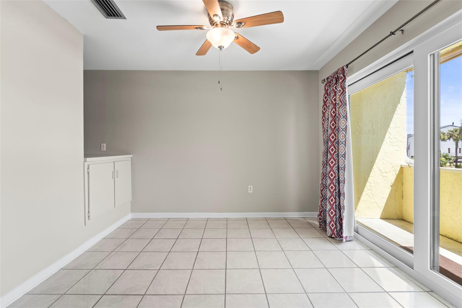 WINDRUSH COVE PH 1 CONDO - Residential