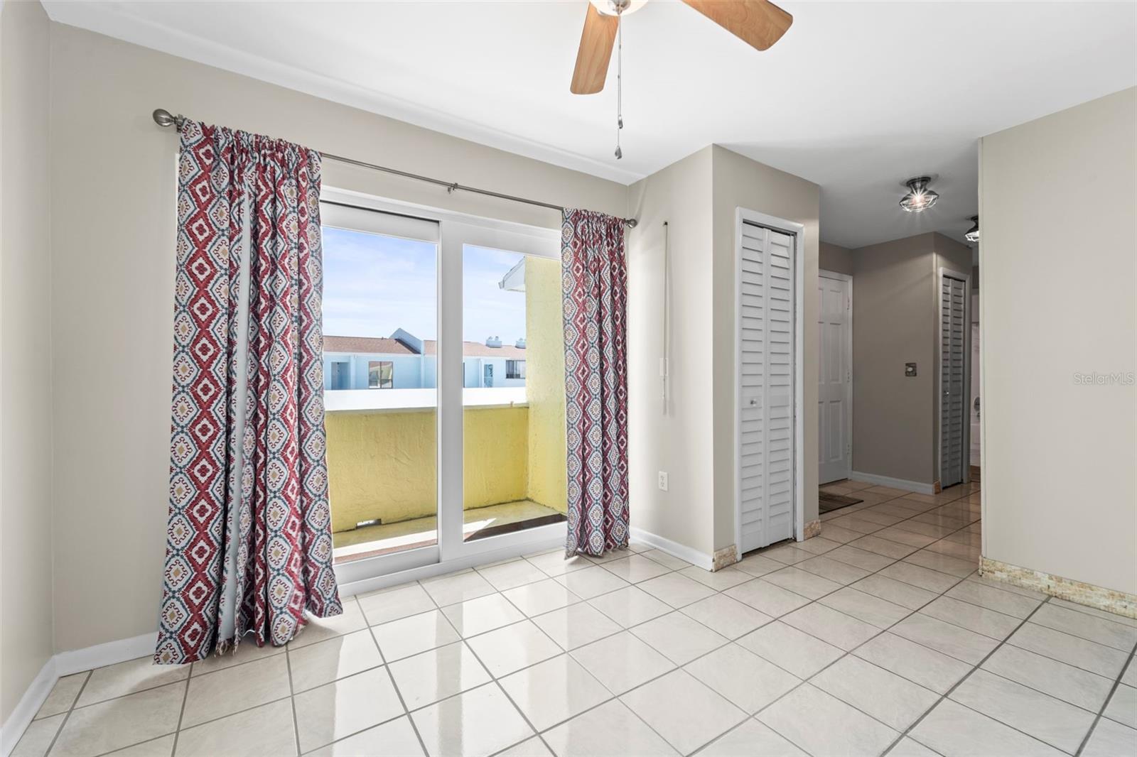 WINDRUSH COVE PH 1 CONDO - Residential