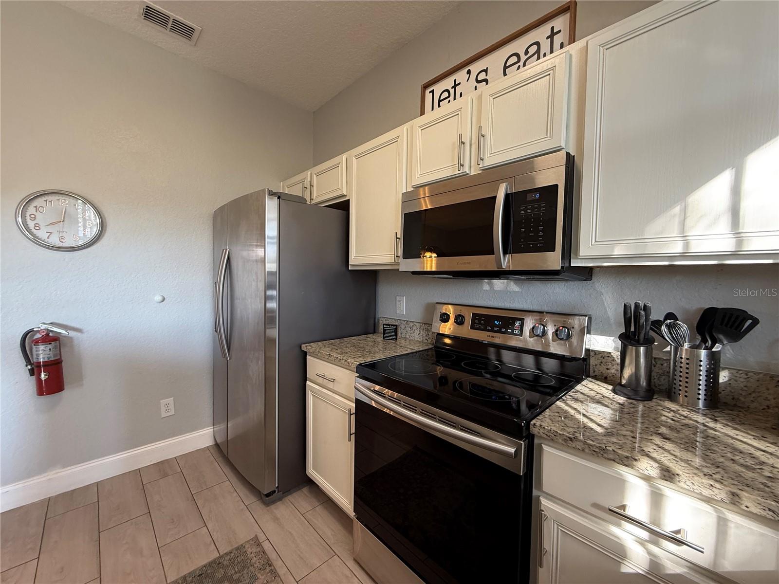 REGAL PALMS AT HIGHLAND RESERVE PH 03 - Residential