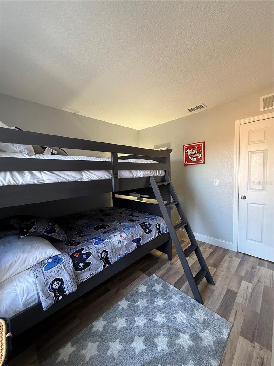 REGAL PALMS AT HIGHLAND RESERVE PH 03 - Residential