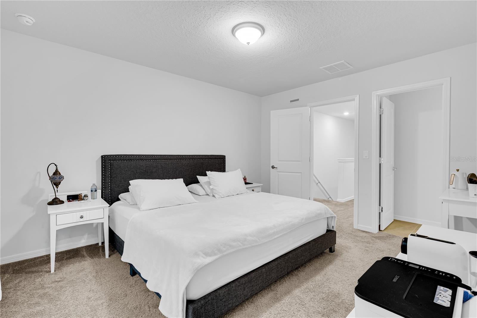 BELLE HAVEN - Residential Lease