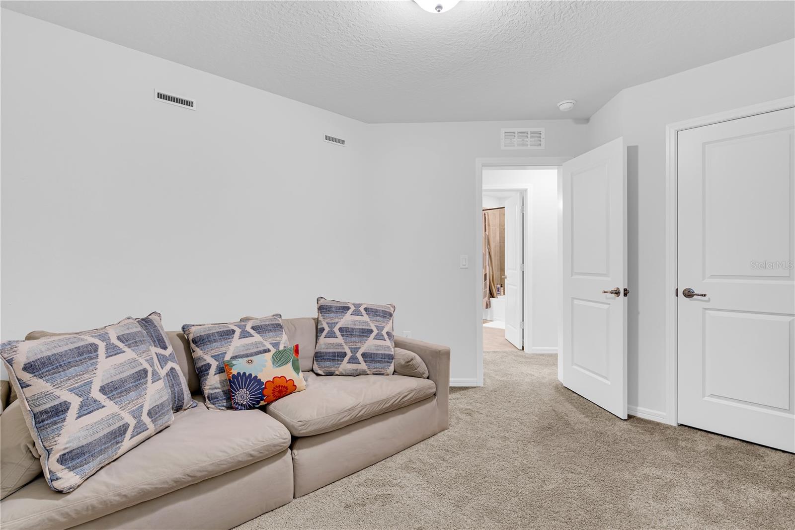 BELLE HAVEN - Residential Lease