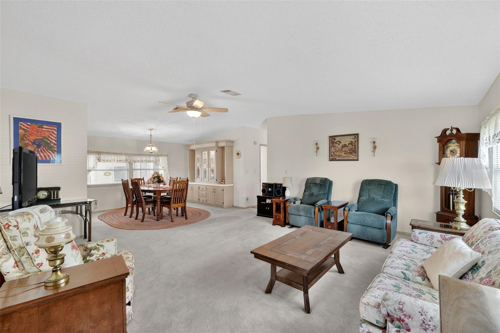 TAVARES FOX RUN MOBILE HOME - Residential