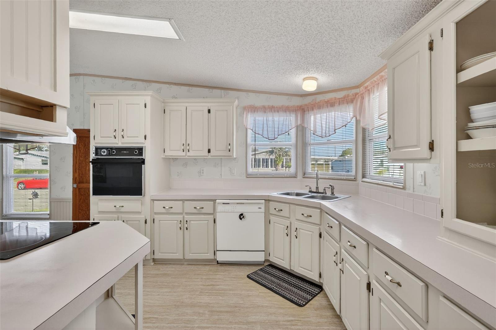 TAVARES FOX RUN MOBILE HOME - Residential