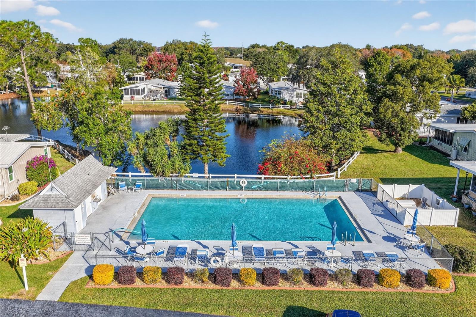 TAVARES FOX RUN MOBILE HOME - Residential