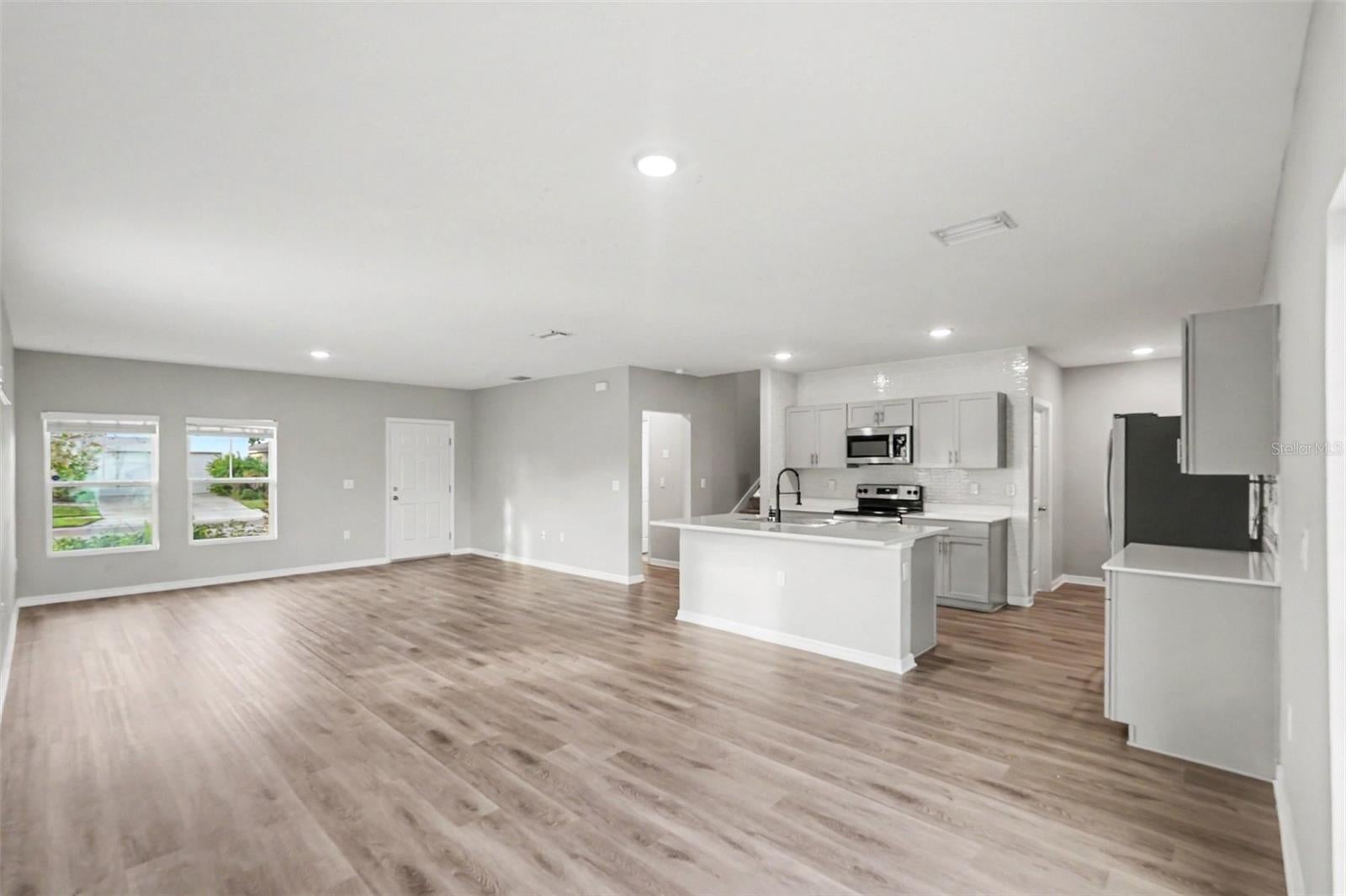12809 BENT TWIG DRIVE, RIVERVIEW, FL, 33579 3 12809 BENT TWIG DRIVE