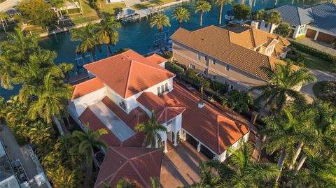 A home in SARASOTA