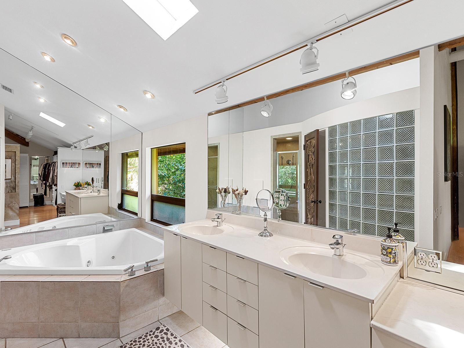 HIGHLAND PARK 2 - Residential