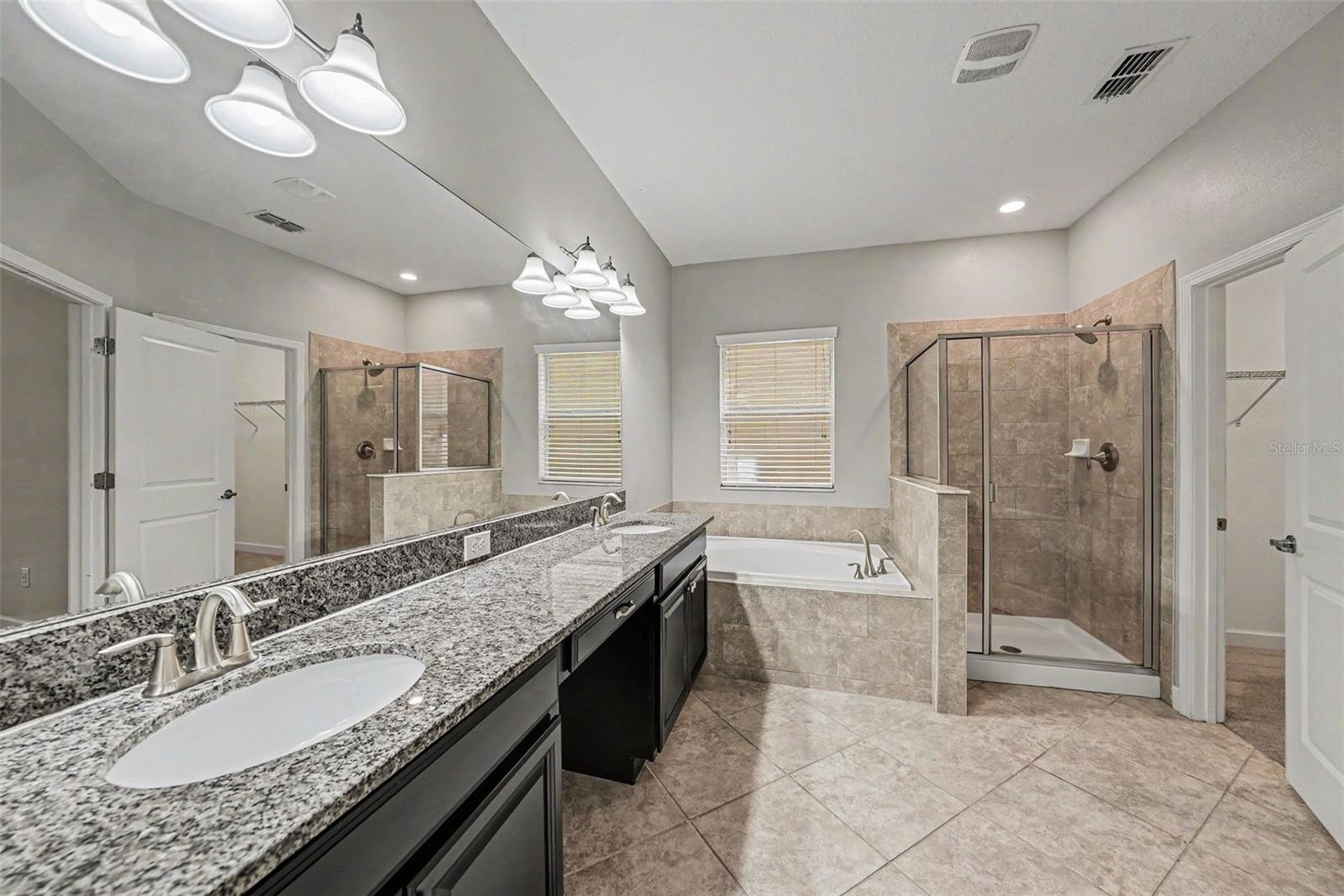 ENCLAVE AT BOYETTE - Residential