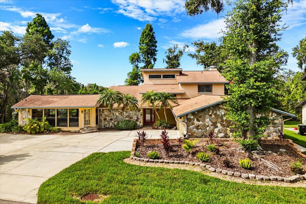 Photo of 6033 Mountain Lake Drive, Lakeland, FL 33813 (MLS # L4954033)