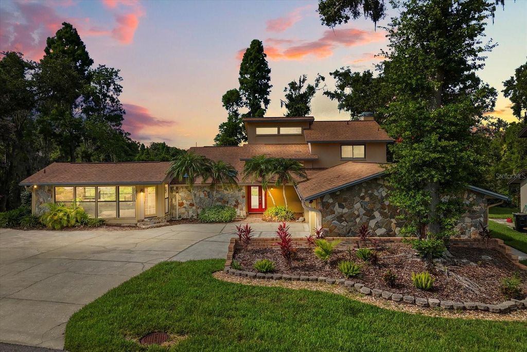 Photo of 6033 Mountain Lake Drive, Lakeland, FL 33813 (MLS # L4954033)