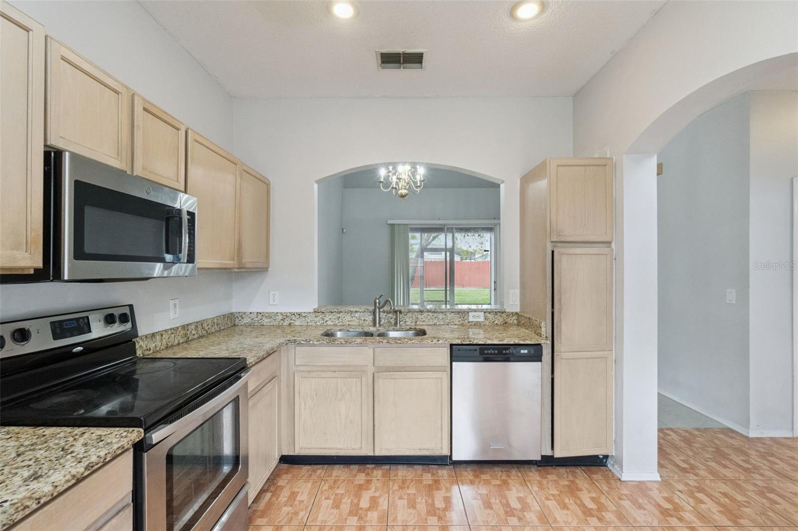 SUMMERFIELD - Residential