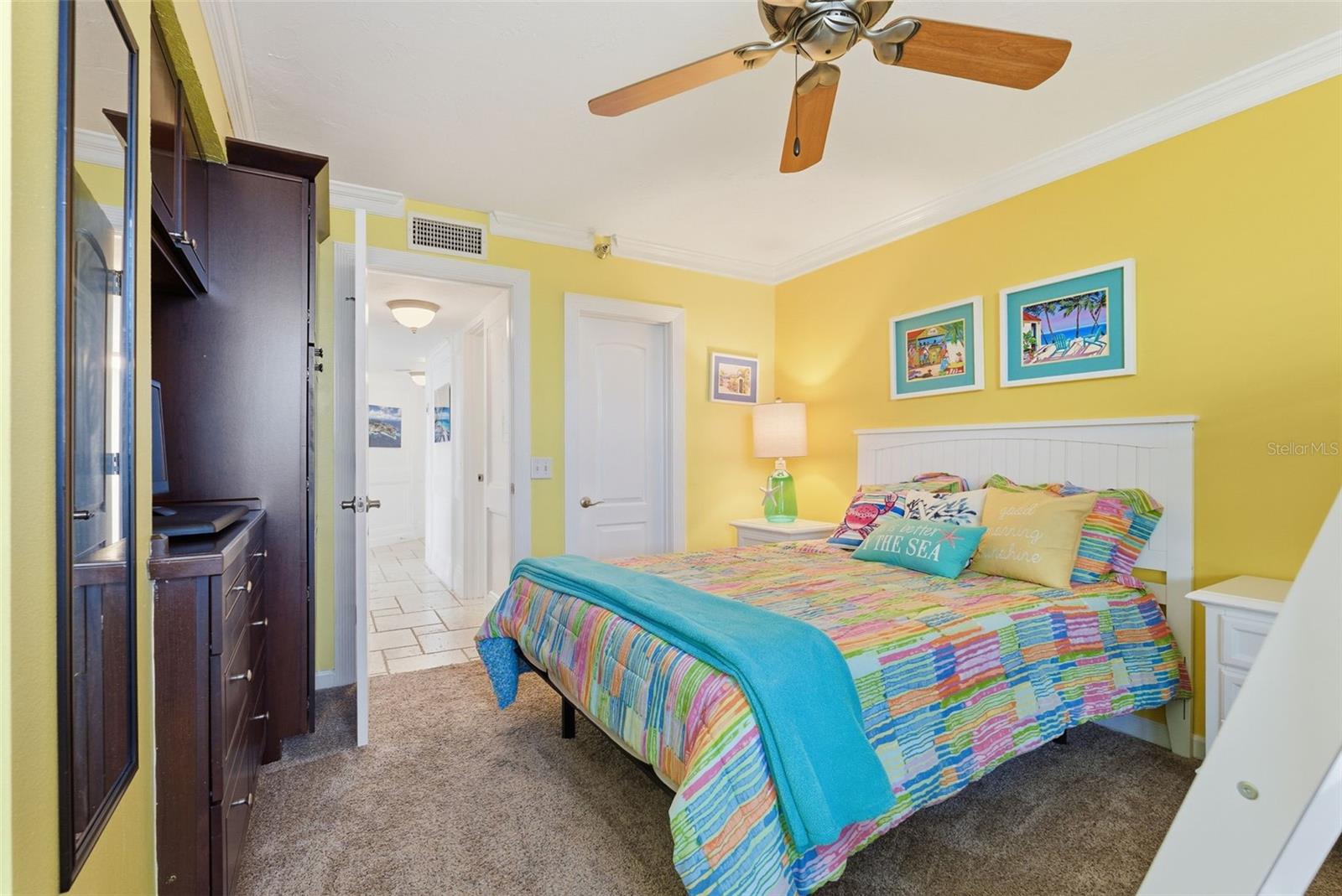 CASA DEL MAR CONDO IV - Residential