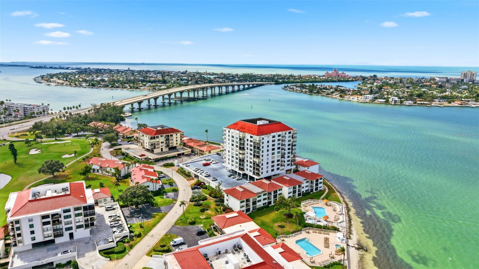 CASA DEL MAR CONDO IV - Residential