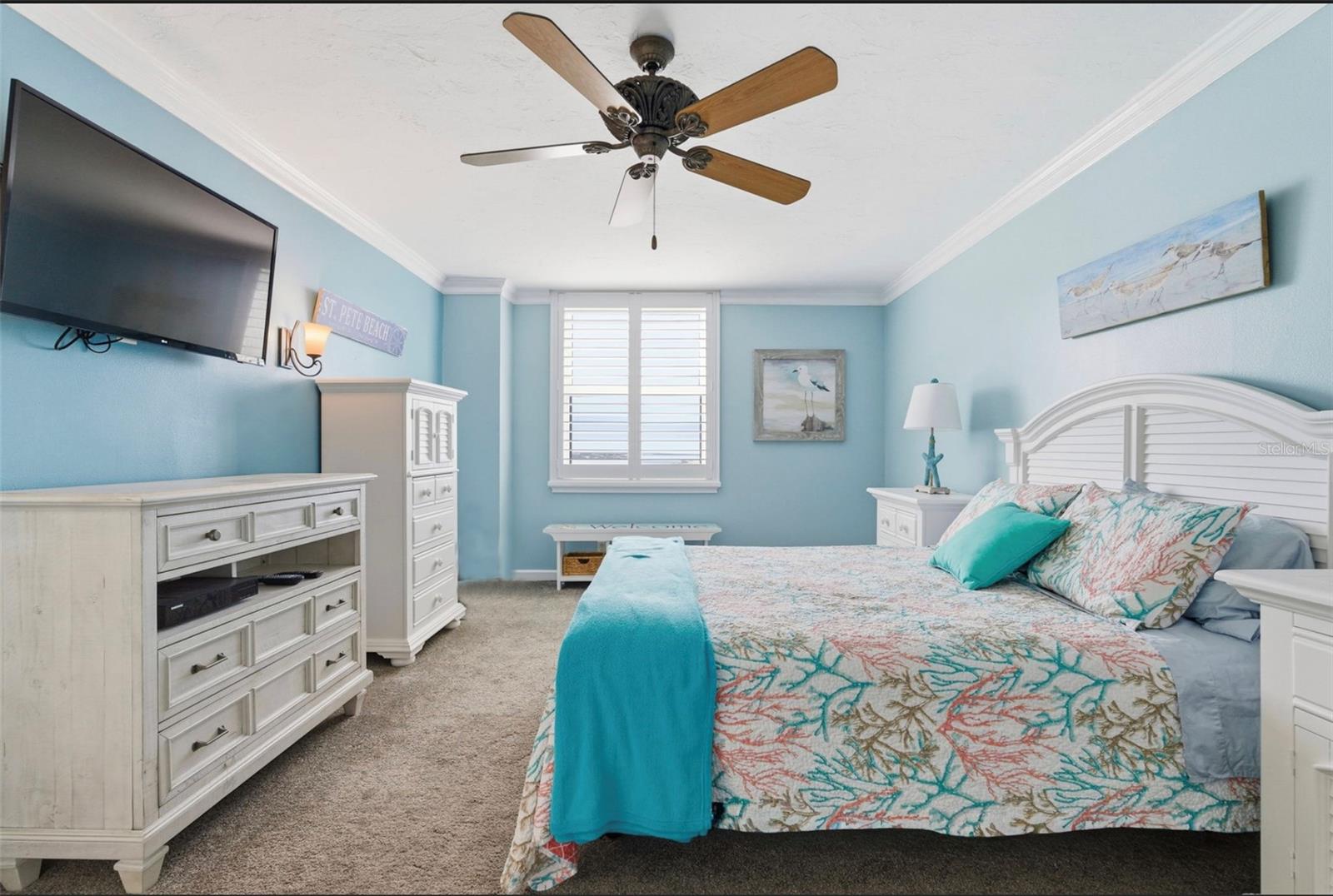 CASA DEL MAR CONDO IV - Residential