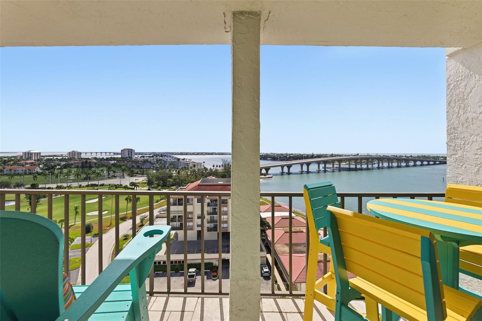 CASA DEL MAR CONDO IV - Residential