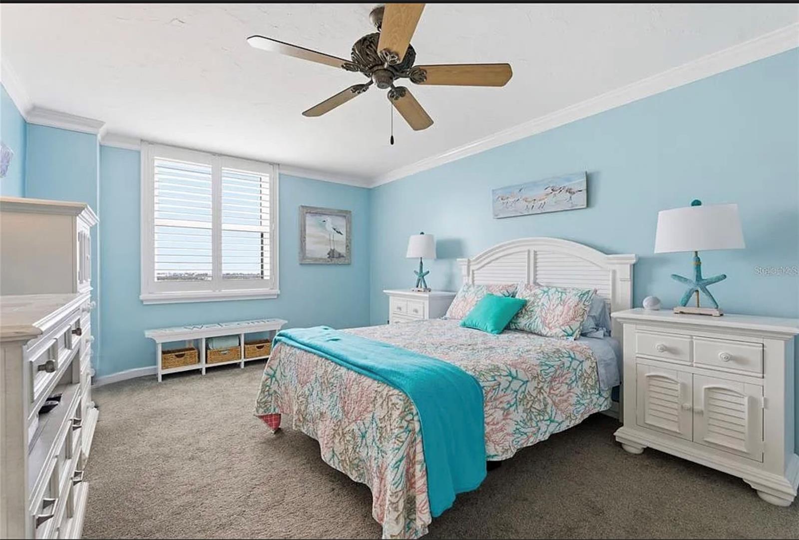 CASA DEL MAR CONDO IV - Residential