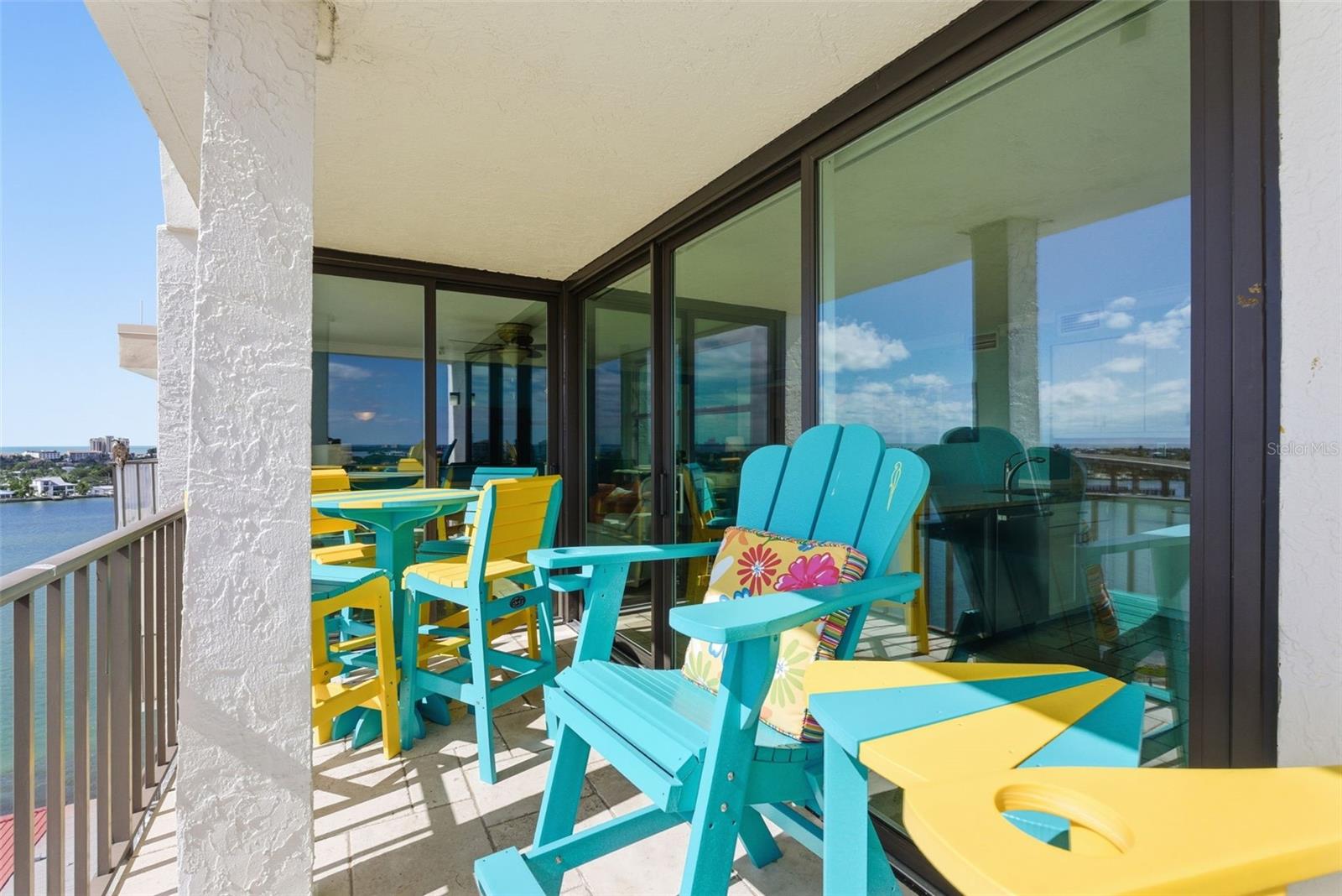 CASA DEL MAR CONDO IV - Residential