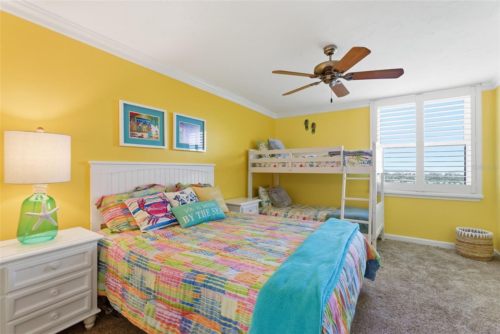 CASA DEL MAR CONDO IV - Residential